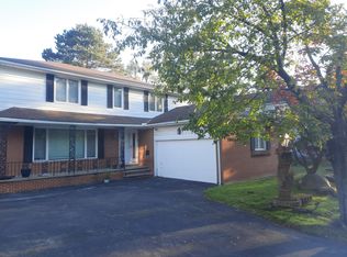 19661 Fairmount Blvd, Shaker Heights, OH 44118