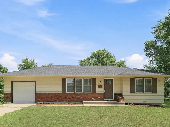 8809 Blue Ridge Blvd, Kansas City, MO 64138