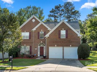 9313 Linden Tree Ln, Charlotte, NC 28277