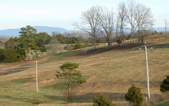 5th image of 228 Heather Oaks Trl SE