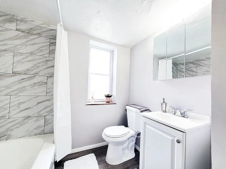Smartland Lee-Mustang Apartments — Photo 12