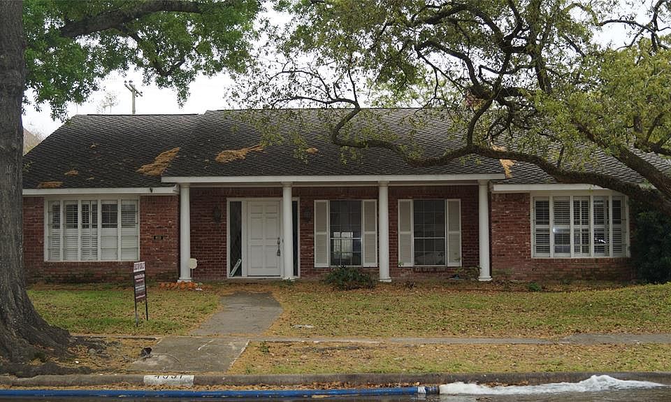 1st image of 4931 Heatherglen Dr