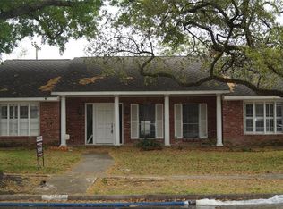 4931 Heatherglen Dr, Houston, TX 77096