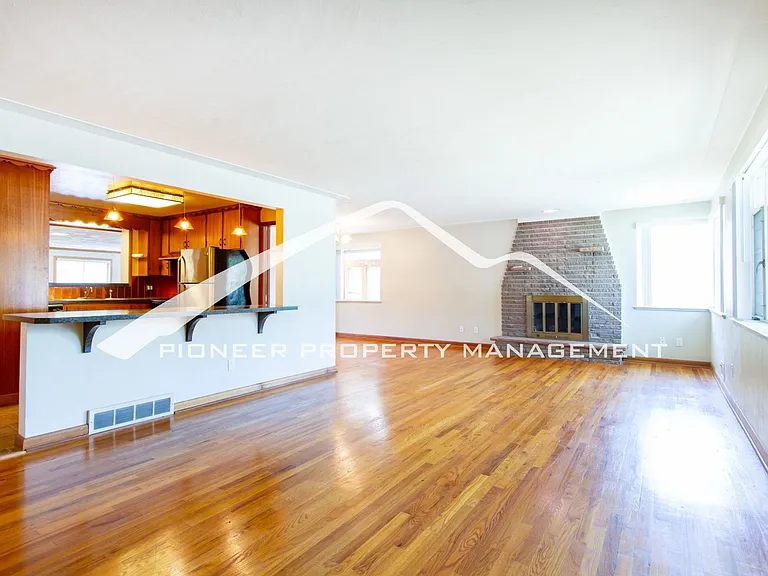 6110 W 30th Ave — Photo 2