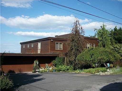 1st image of 11 Grandview Ave