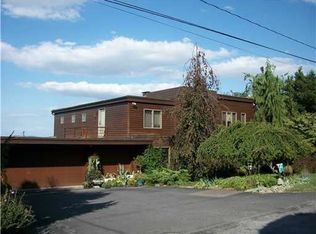 11 Grandview Ave, Cornwall On Hudson, NY 12520