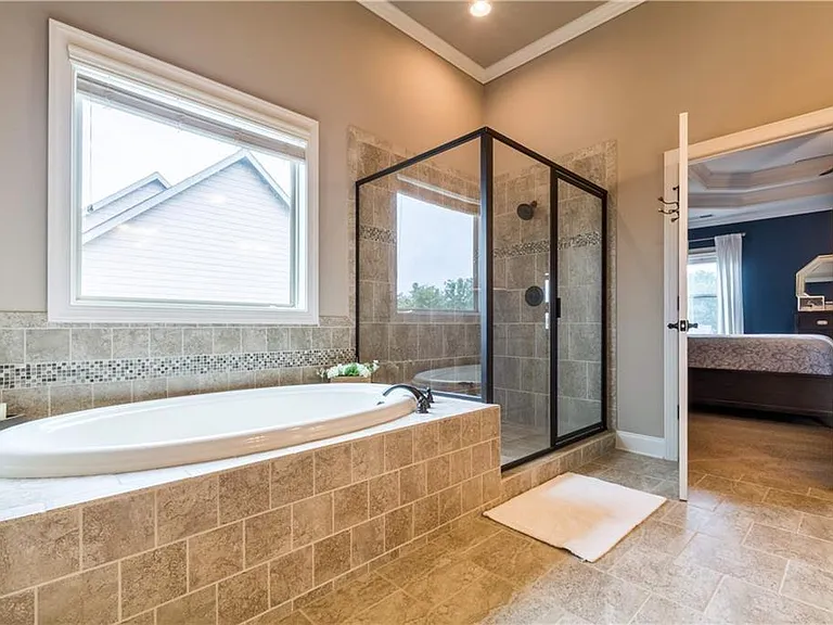 4719 Moon Hollow Ct — Photo 13