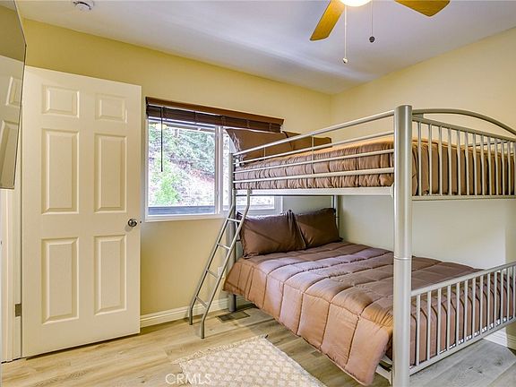 5th image of 26131 Lake Forest Dr