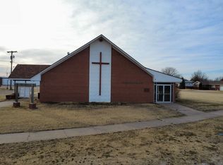 1515 Carroll Ave, Larned, KS 67550