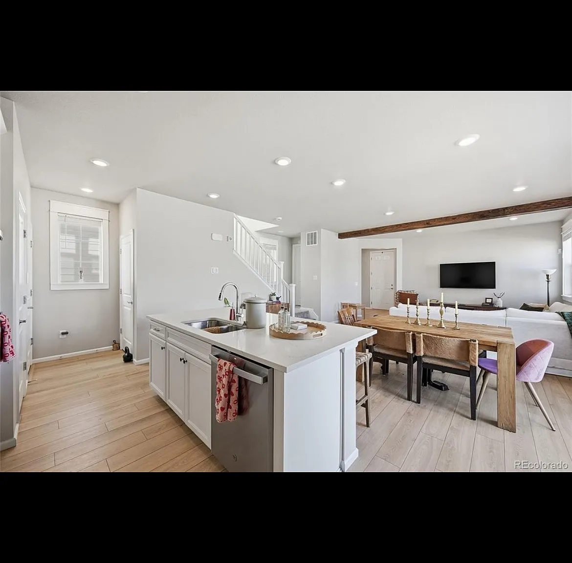 7283 Goldbloom Ln — Photo 3