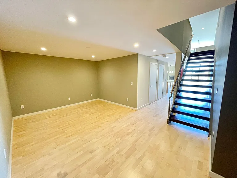 1247 Harrison St #10 — Photo 24