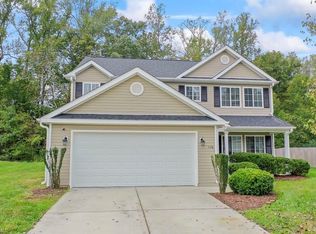 116 Walnut Crossing Dr, Whitsett, NC 27377
