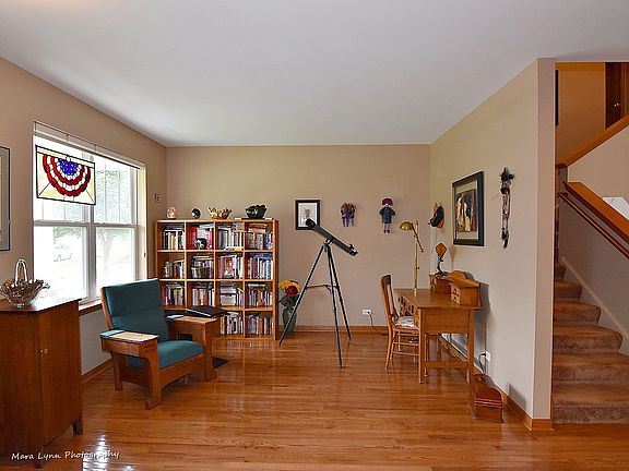 4th image of 287 Fairhaven Dr