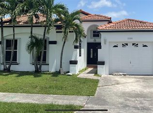 13249 NW 10th Ter, Miami, FL 33182