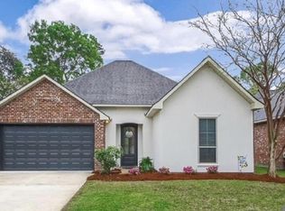 7446 Magnolia Garden Ct, Denham Springs, LA 70706