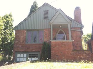 8240 17th Ave NE, Seattle, WA 98115