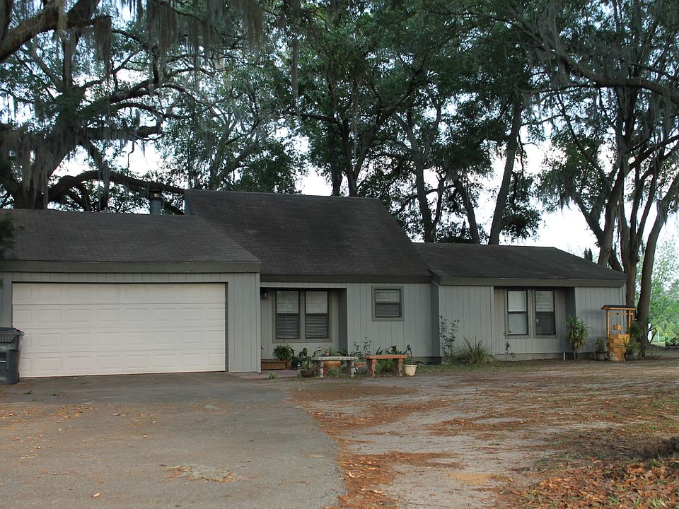 front of house..newly painte