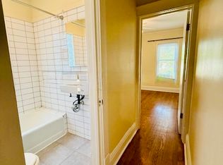 2413 Hastings Ave #2413, Evanston, IL 60201