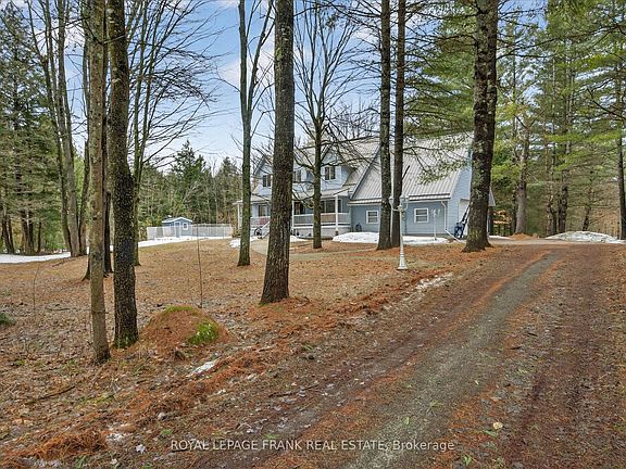 3rd image of 177 Flinton Rd