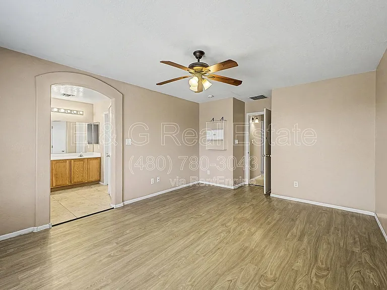 13153 W Mauna Loa Ln — Photo 11
