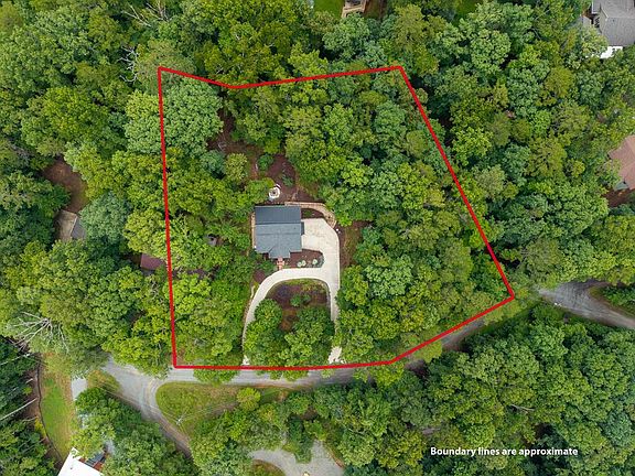 3rd image of 460 Pasha Dr