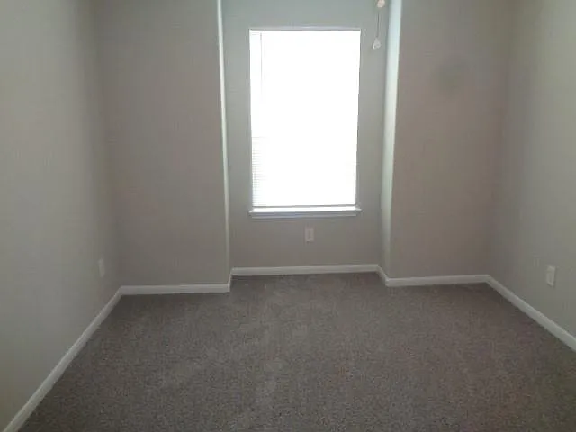 9503 Wyatt Oak Ln — Photo 13