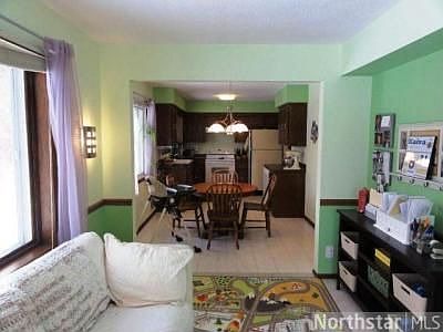 5th image of 16835 Jenkins Cir NE