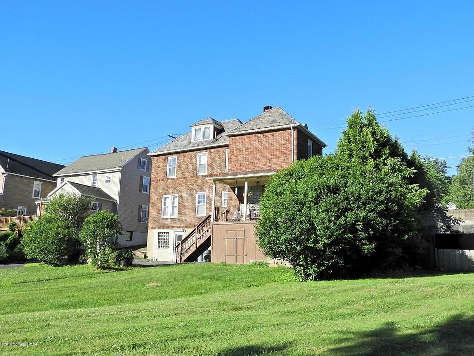 615 Garibaldi Ave, Roseto, PA 18013 Zillow