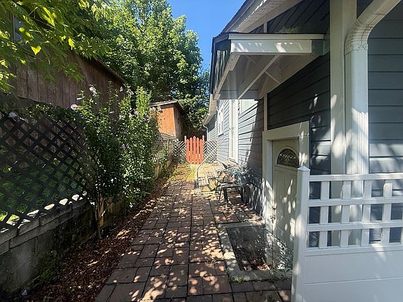 4th image of 116 Garred St