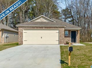 85 Bow Ct, Munford, AL 36268