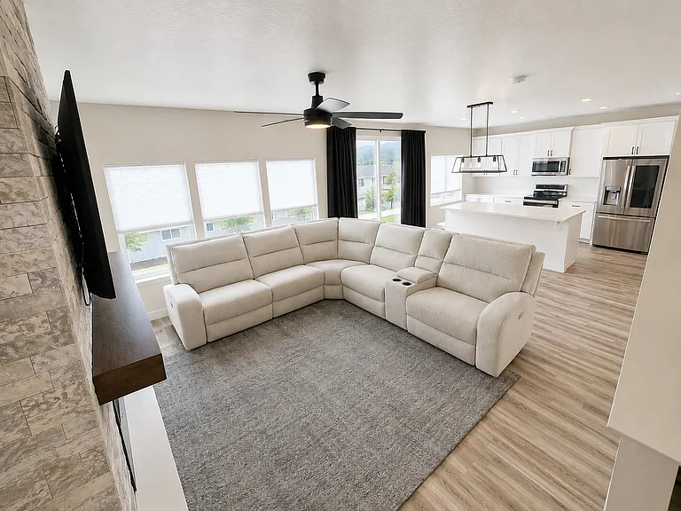 5163 N Folkstone Dr — Photo 5