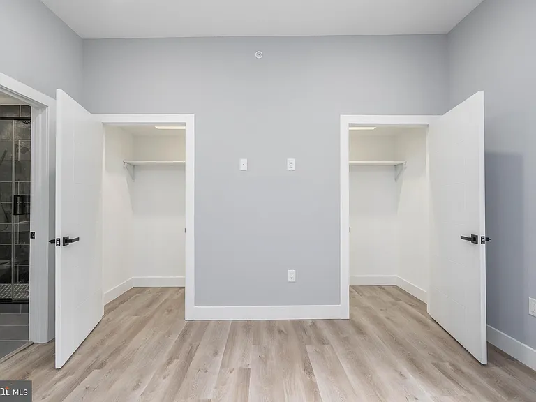 2323 E Cabot St #3 — Photo 12