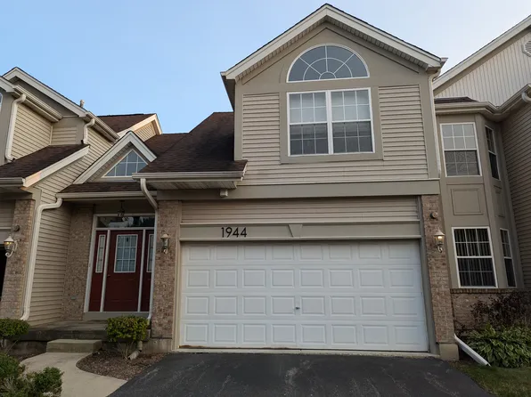 1944 Tamahawk Ln, Naperville, IL 60564