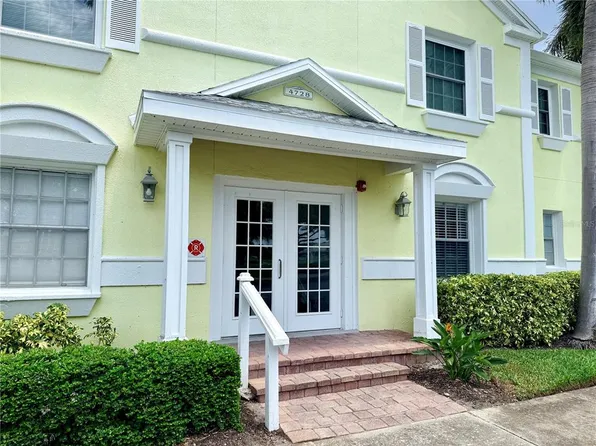 4728 BEACH DRIVE SE #B, ST PETERSBURG, FL 33705