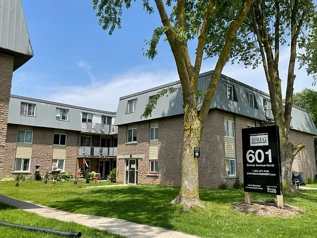 601 Barber Avenue North — Photo 4