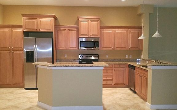 3rd image of 8557 Via Garibaldi Cir Unit 203