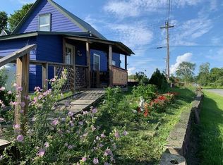 179 Elm St, North Troy, VT 05859