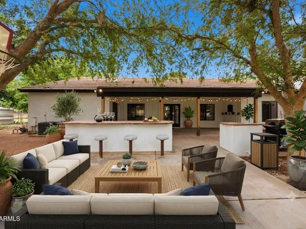 1566 E PAINT HORSE Place, San Tan Valley, AZ 85140