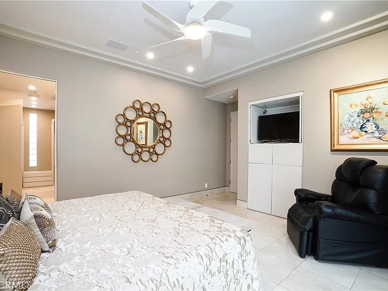 15 Goleta Point Dr — Photo 18