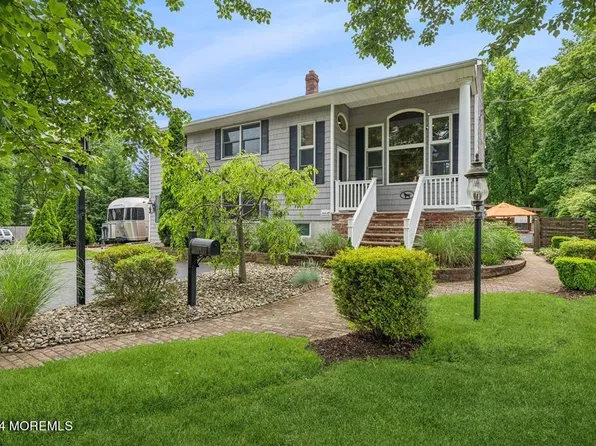 69 Lillian Place, Red Bank, NJ 07701