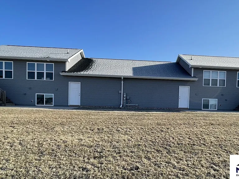 3677 E Rubyred Dr — Photo 17