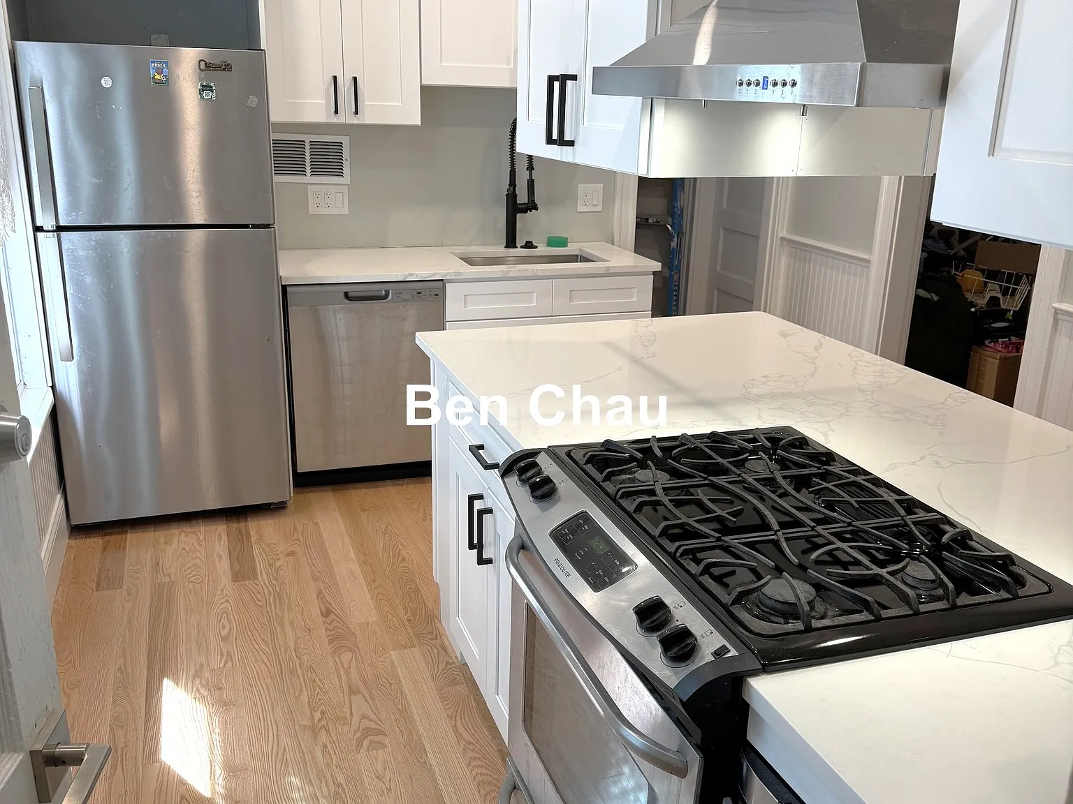57 Hawthorne — Photo 2