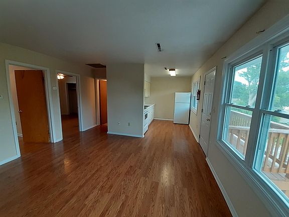 3rd image of 1016 S College Ave #D