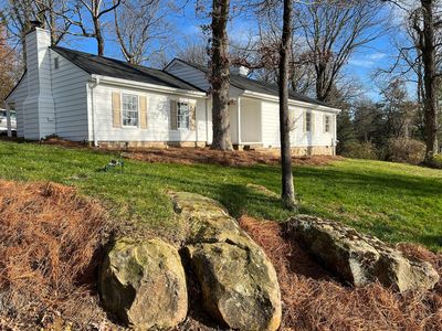 108 Whiteside St, Lookout Mountain, TN, 37350