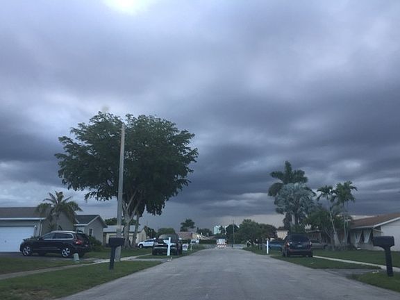 5th image of 11155 NW 26th Pl