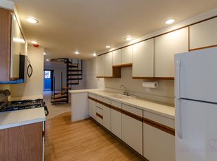 1019 S 7th St #5F, Philadelphia, PA 19147