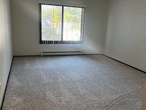 3rd image of 2016 10th St APT 203