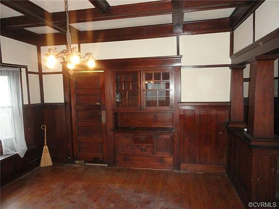 3rd image of 13228 Lee Ave