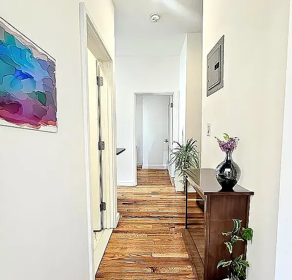 218 Thompson St #31 — Photo 3