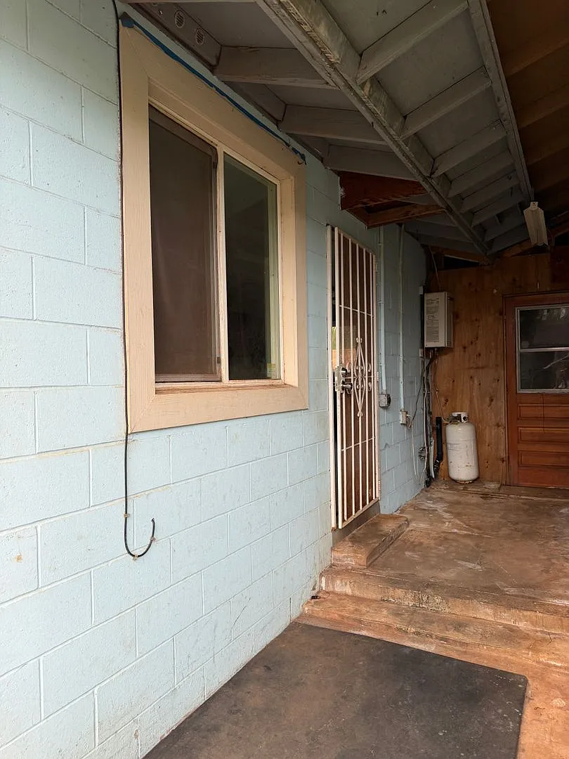 36 Kupono St — Photo 1